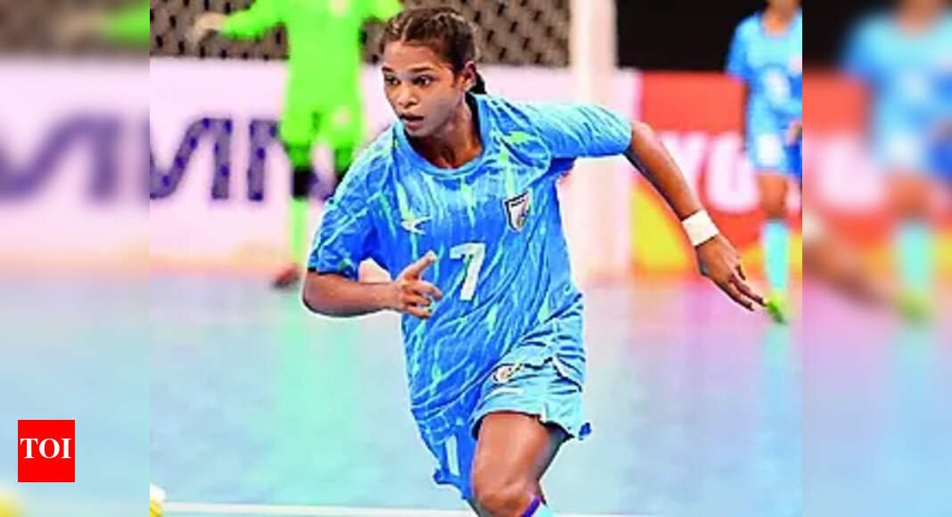 ‘father-was-mocked-for-letting-me-play-football-in-shorts’:-gardener’s-daughter-makes-india-u-20