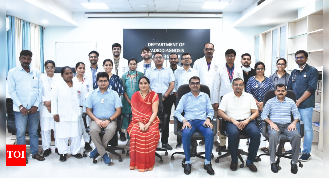 aiims-raipur-treats-one-of-india’s-rarest-neurological-cases-using-minimally-invasive-procedure
