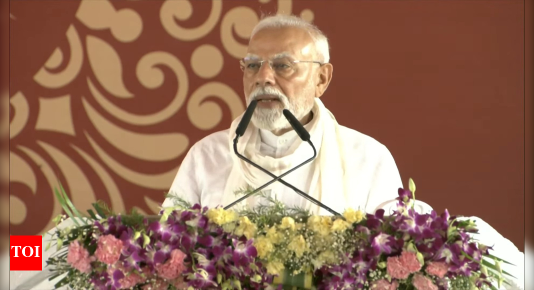 ‘welfare-of-farmers,-youth-top-priority’:-pm-modi’s-addresses-‘global-instability’