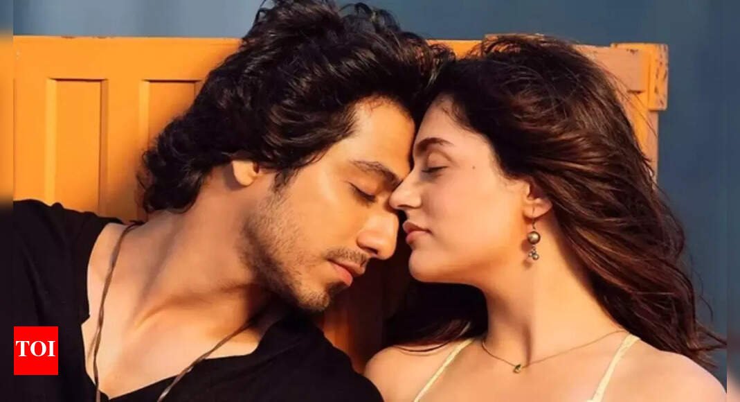 ‘saiyaara’-box-office-collection-day-16-(live):-ahaan-panday-and-aneet-padda’s-film-continues-to-shine;-outperforms-‘son-of-sardaar-2’-and-‘dhadak-2’-and-collects-around-rs.-3-crore-on-saturday