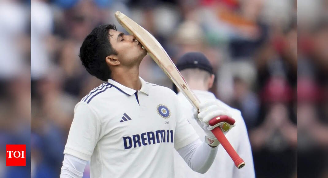 ind-v-eng:-shubman-gill-creates-history;-breaks-sunil-gavaskar-record