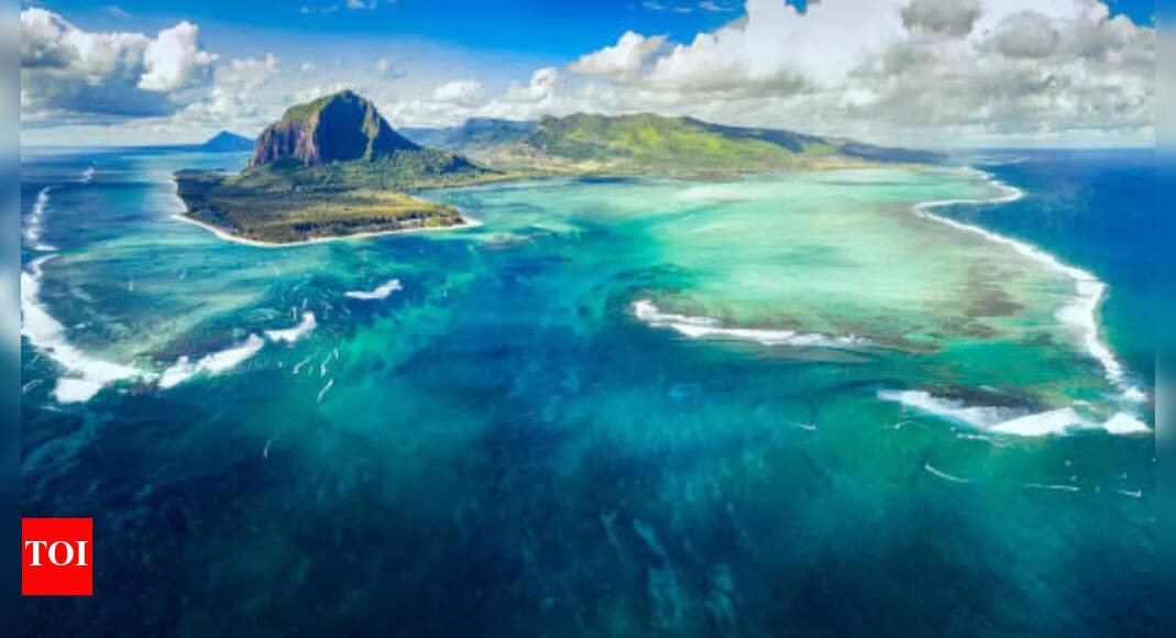 what-is-mauritius’-free-premium-travel-visa?-(how-to-apply,-eligibility-rules,-other-details-inside)