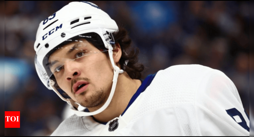 toronto-maple-leafs-re-sign-nicholas-robertson-to-one-year,-$1.825m-contract-to-avoid-arbitration