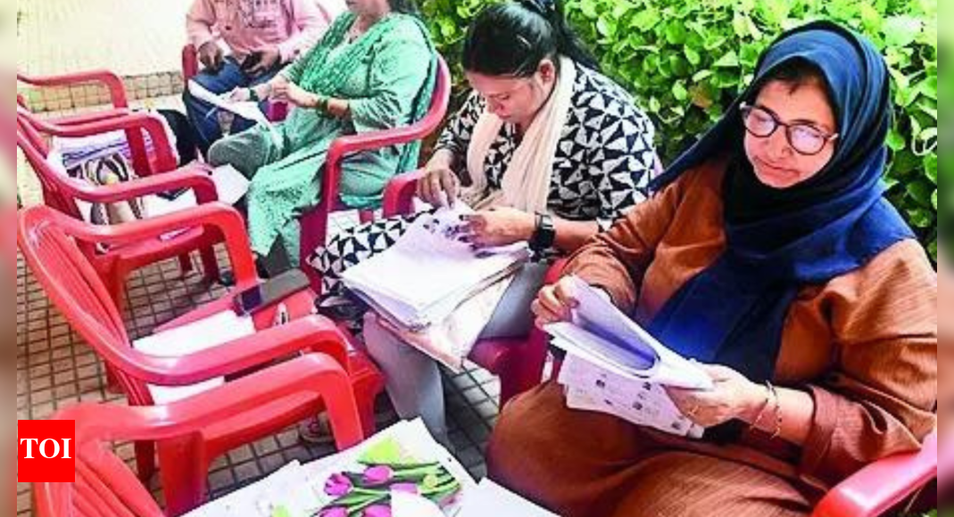 bihar:-zero-claims-from-blas-of-parties-in-24-hrs-of-poll-roll-publication,-says-ec