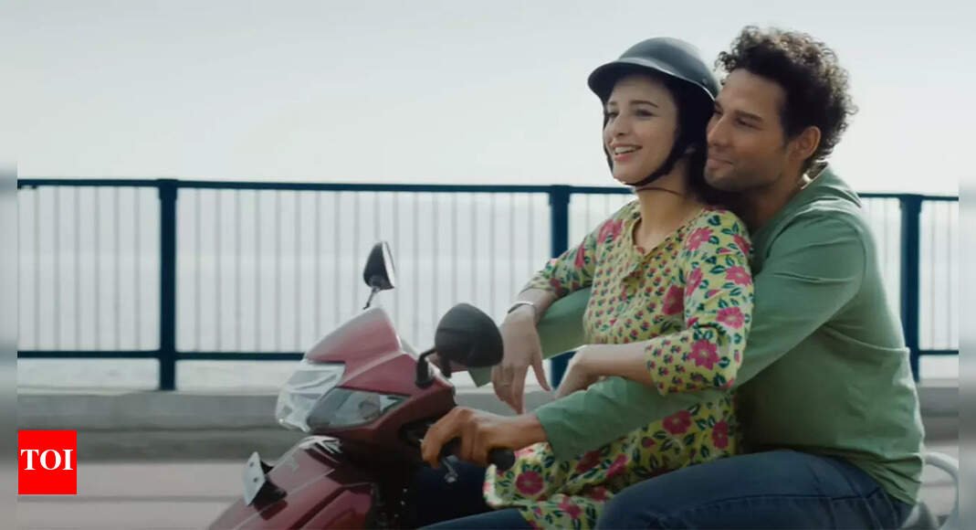 ‘dhadak-2’-bo-day-2:-siddhant-chaturvedi,-triptii-dimri-starrer-sees-a-slight-improvement