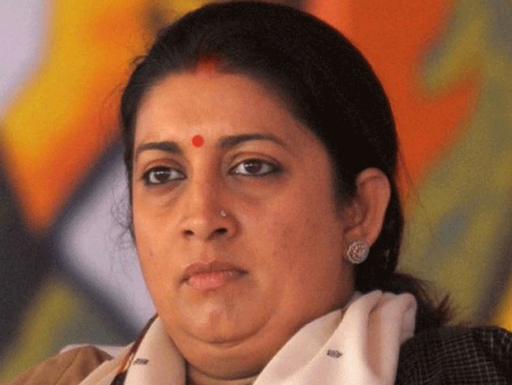 स्मृति-ईरानी-और-किरण-दुबे-के-बीच-हुई-थी-अनबन:’क्योंकि…’-के-सेट-पर-‘तुलसी’-ने-‘करिश्मा’-को-ग्रीन-रूम-से-बाहर-जाने-को-कहा-था