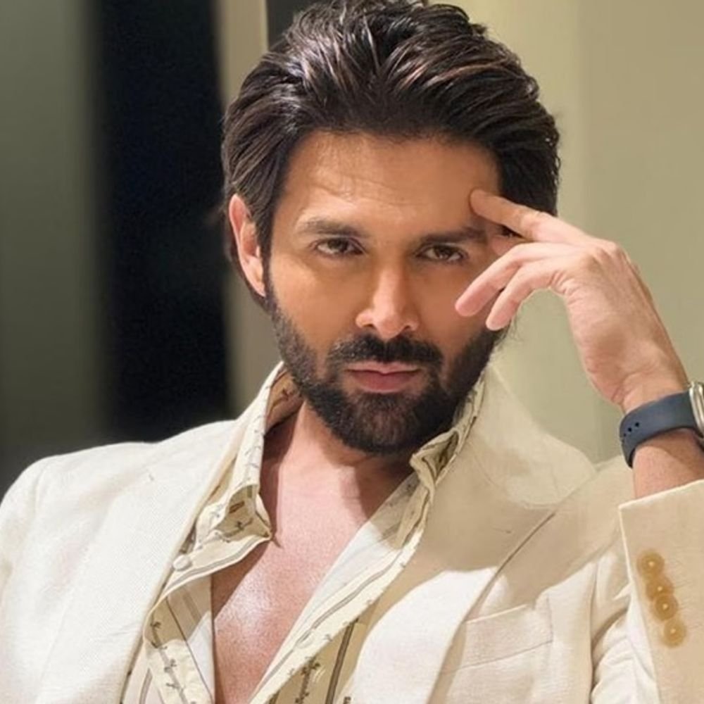 पाकिस्तानियों-के-इवेंट-में-शामिल-होकर-विवादों-में-कार्तिक-आर्यन:सिने-एसोसिएशन-ने-भड़ककर-कहा,-पहलगाम-आतंकी-हमला-भूल-गए,-दिलजीत-की-राह-पर-न-चलें