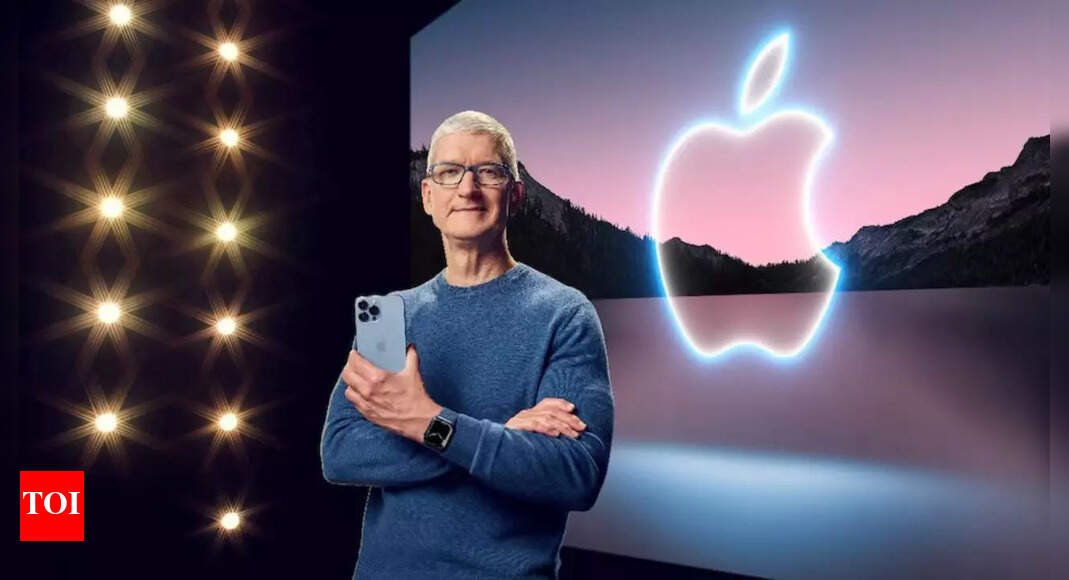 apple-ceo-tim-cook:-majority-of-new-iphones-sold-in-us-are-‘made’-in-india;-while-vietnam-is-for-…