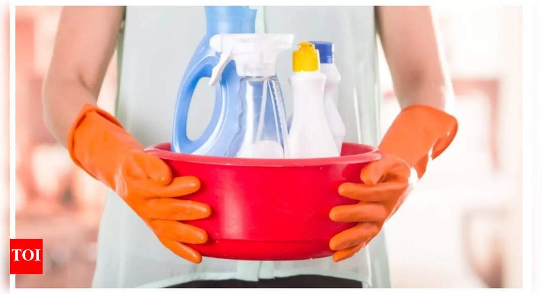 8-everyday-toxins-that-need-to-be-ditched-now-at-home,-according-to-a-stomach-doctor