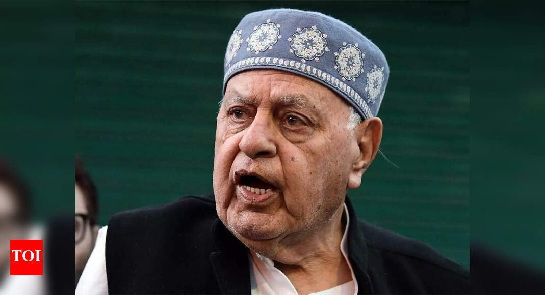 india-left-with-‘no-friends’:-farooq-abdullah-on-trump’s-25%-tariff;-says-us-now-closer-to-pakistan