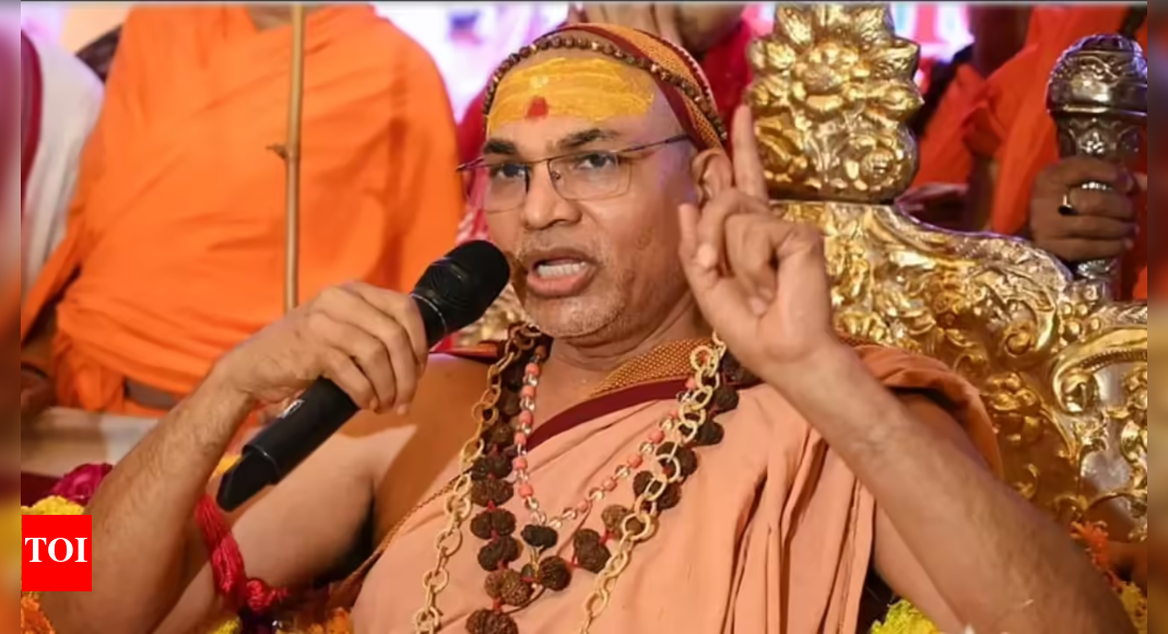 ‘if-a-statue-can-enter,-why-not-a-cow?’:-shankaracharya-criticises-parl-inauguration