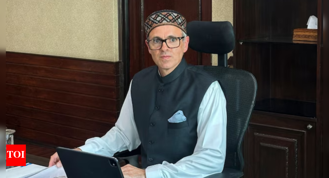 ‘nothing-will-happen-tomorrow’:-omar-abdullah-plays-down-j&k-statehood-buzz