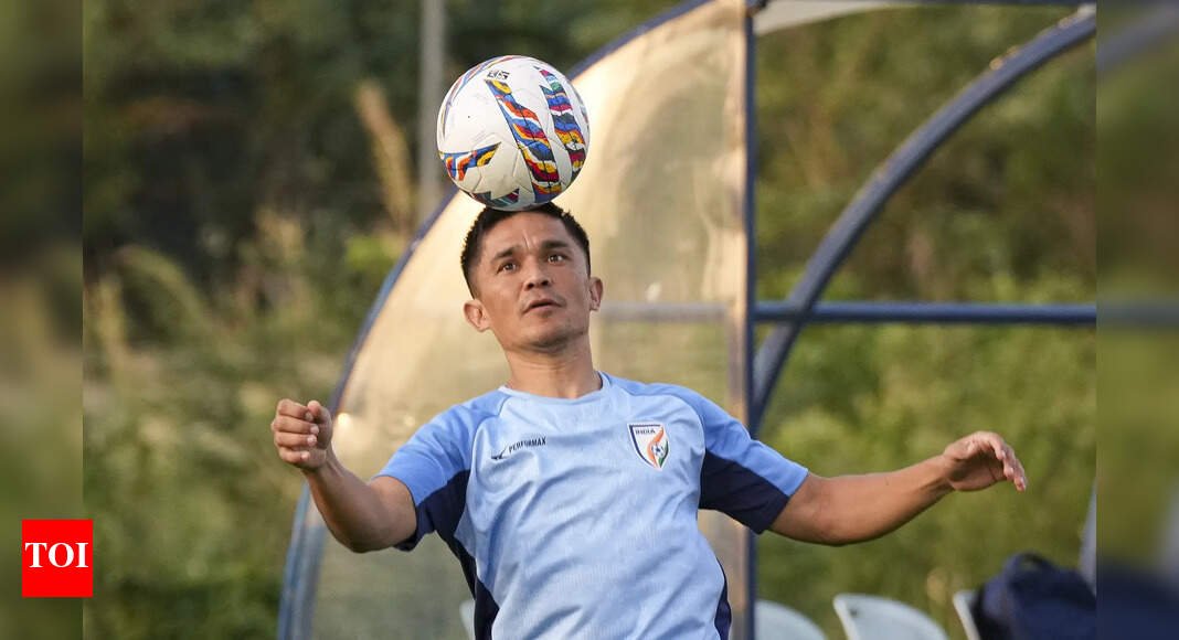 salaries-of-bengaluru-players,-including-chhetri,-suspended;-club-issues-statement