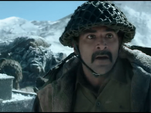 फिल्म-‘120-बहादुर’-का-टीजर-रिलीज:मेजर-शैतान-सिंह-के-रोल-में-दिखे-फरहान-अख्तर,-दमदार-डायलॉग्स-ने-ध्यान-खींचा