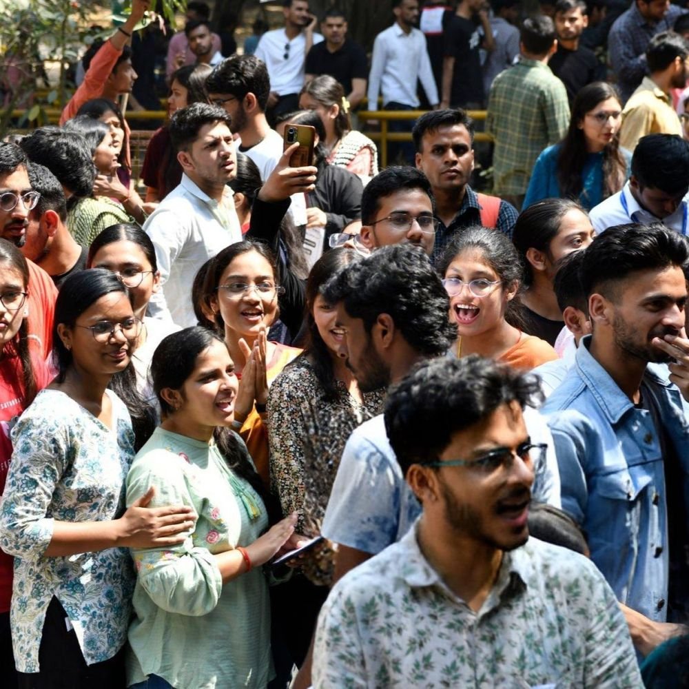 neet-ug-काउंसलिंग-2025-पर-रोक:फर्स्ट-राउंड-की-चॉइस-फिलिंग-और-लॉकिंग-पर-स्टे;-जल्द-जारी-होंगी-नई-डेट्स