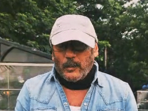 जैकी-श्रॉफ-ने-यूपी-पुलिस-का-किया-धन्यवाद,-video:बोले-आप-सभी-ने-बहुत-संभाला,-जय-हिंद;-आगर-में-शूटिंग-करने-पहुंचे-थे