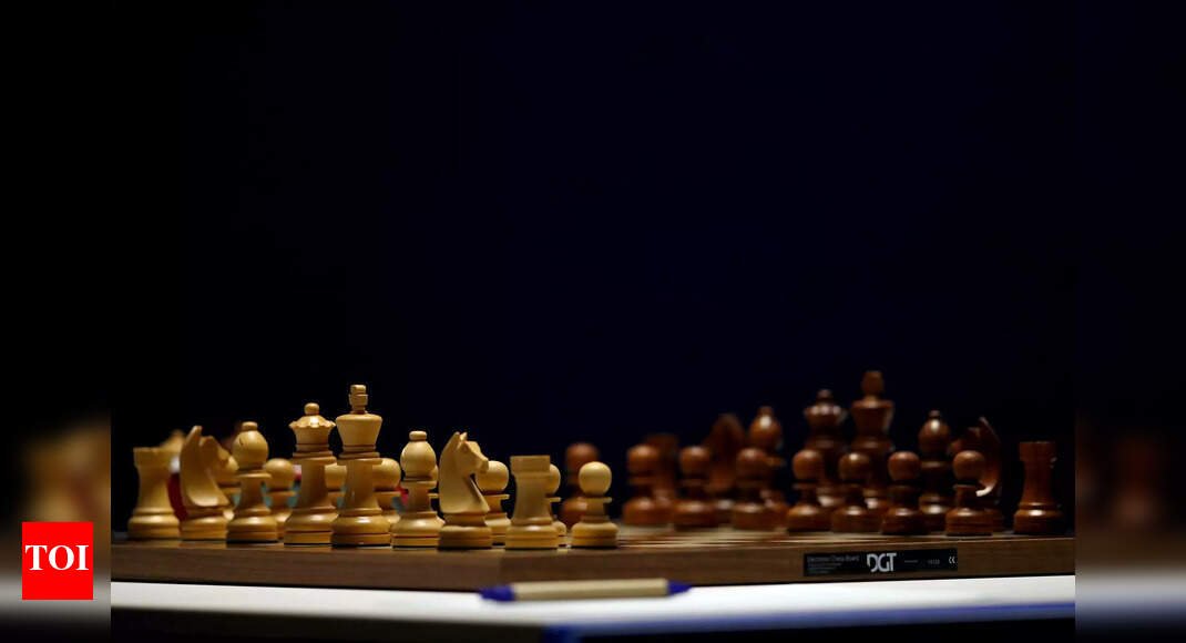 gemini-vs-grok-vs-claude-vs-deepseek:-which-ai-tool-is-best-for-chess?