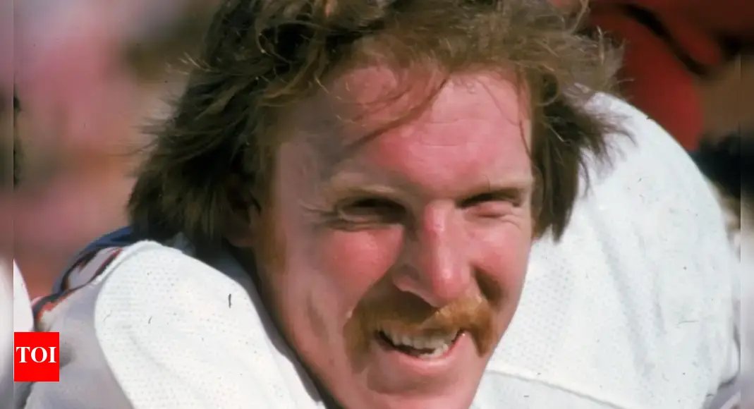 former-giants-star-dave-gallagher-passes-away-at-73-after-leaving-nfl-to-become-a-surgeon