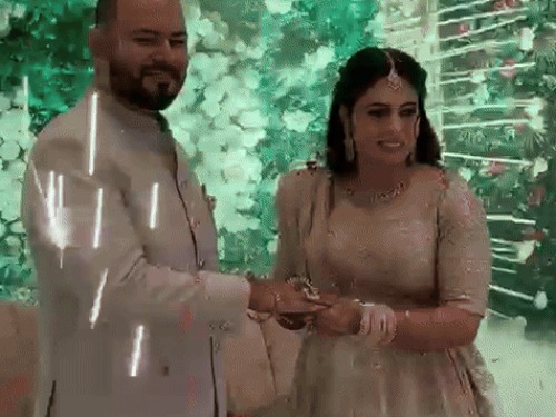 हिसार-की-इंटरनेशनल-रेसलर-पूजा-की-बिजनेसमैन-से-सगाई:ओलिंपिक-गोल्ड-मेडलिस्ट-को-हरा-चुकीं;-‘दंगल’-में-बबीता-फोगाट-का-रोल-ठुकराया