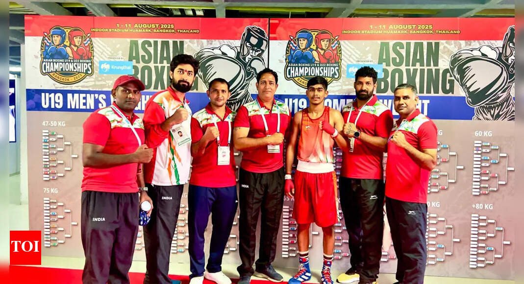 five-indian-boxers-enter-u19-asian-championships-semifinals,-assure-medals