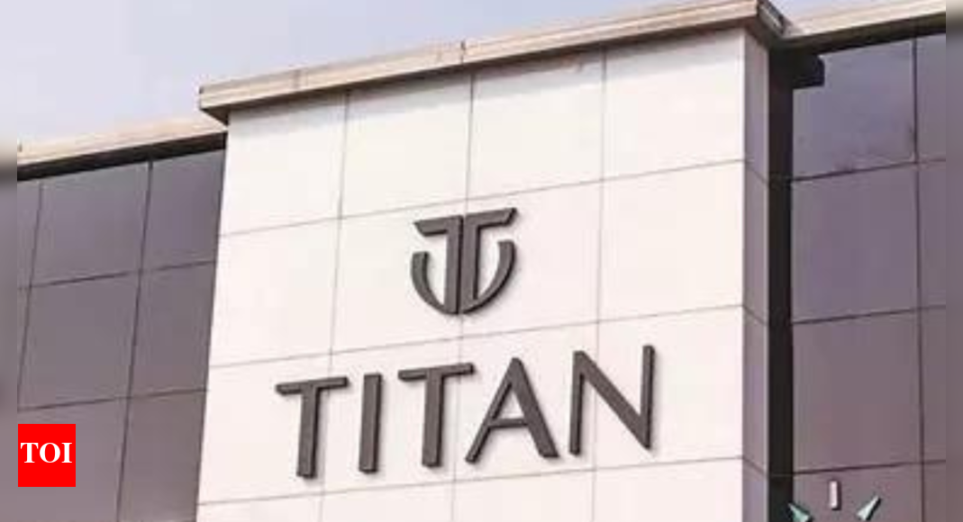titan-q1-net-up-53%-on-jewellery,-watches