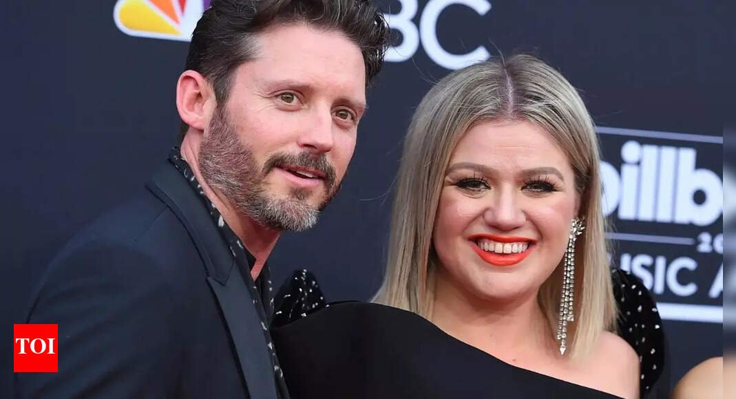 kelly-clarkson’s-ex-husband-brandon-blackstock-dies-at-48:-here’s-what-happened