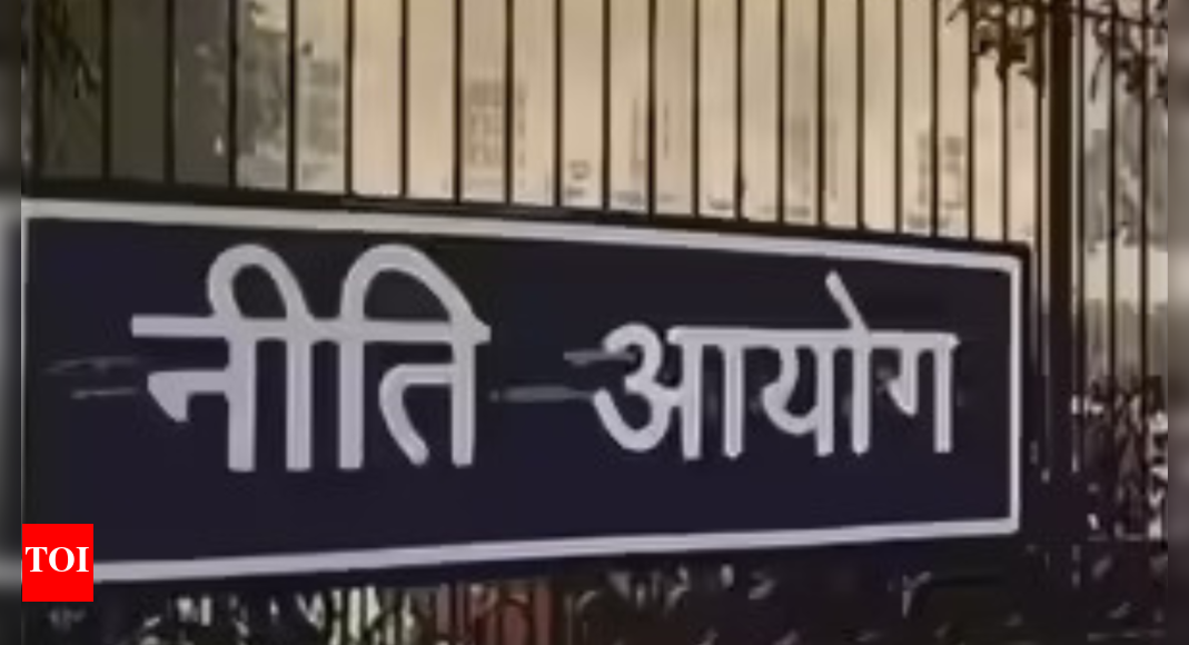 niti-withdraws-paper-on-gm-crops-import-from-us,-signals-govt-stand