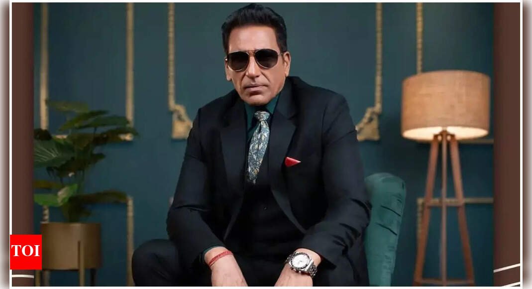 faruk-kabir-shares-he-didn’t-take-mukesh-rishi’s-look-test-before-casting-him-for-‘salakaar’