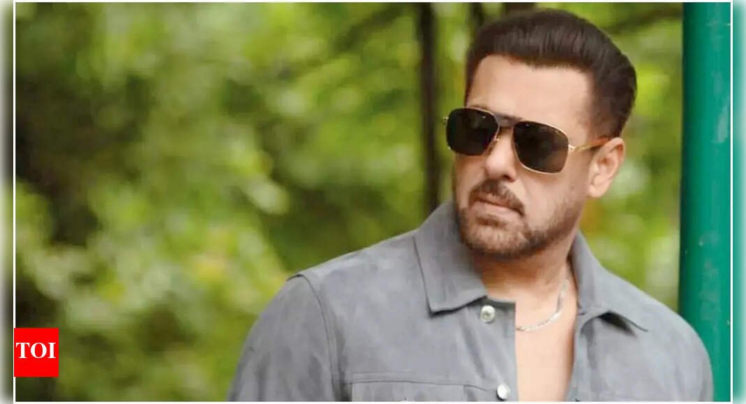 is-salman-khan-teaming-up-with-telugu-director-harish-shankar-for-a-new-project?