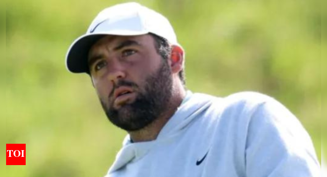 scottie-scheffler-faces-final-round-challenge-as-caddie-ted-scott-leaves-pga-tour-event-for-family-emergency