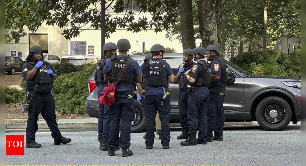 chicago-violence:-1-dead,-5-injured-in-mass-shooting-during-outdoor-gathering;-additional-attacks-follow-overnight