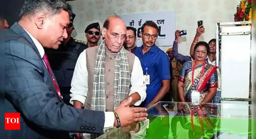 ‘sabke-boss’-mindset-behind-tariffs-on-india,-says-rajnath