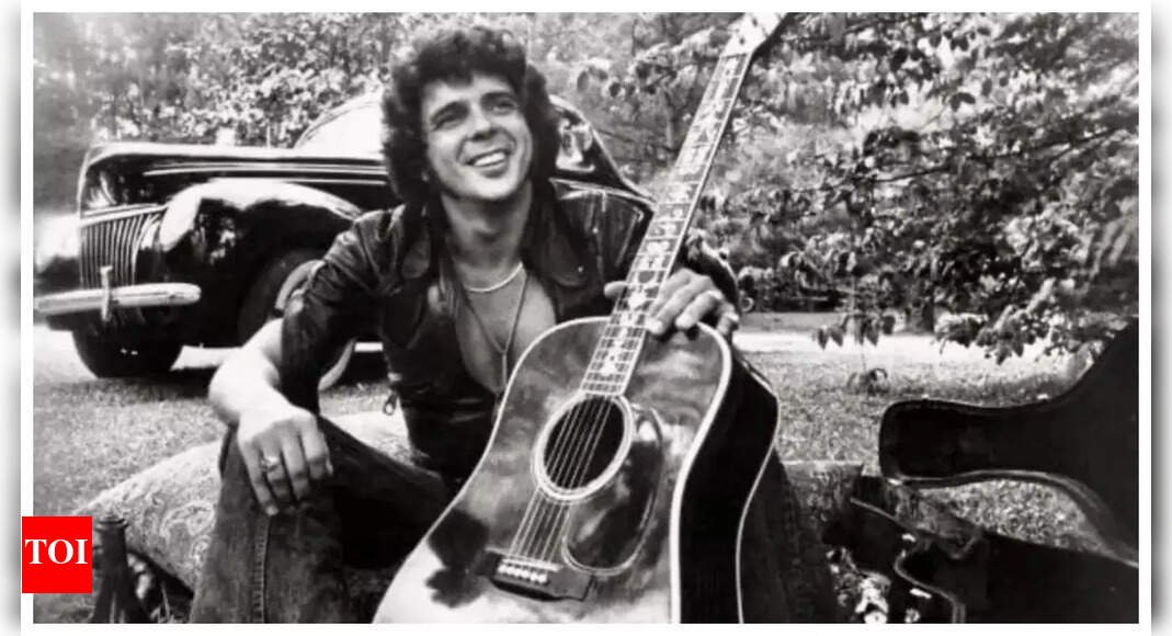 bobby-whitlock,-dominos-co-founder-and-music-legend,-passes-away-at-77