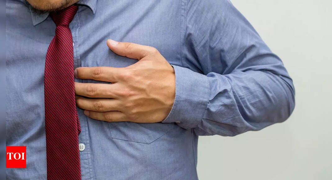 your-heart-sends-warnings-12-years-before-a-heart-attack;-here’s-the-sign-most-people-miss-and-preventions-steps-you-need-to-know-now