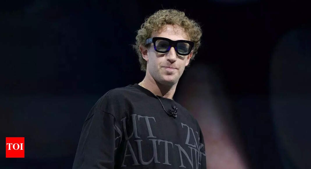 why-neighbours-are-‘concerned’-with-mark-zuckerberg-buying-houses-in-palo-alto,-the-place-that-has-been-house-to-steve-jobs-and-other-tech-execs