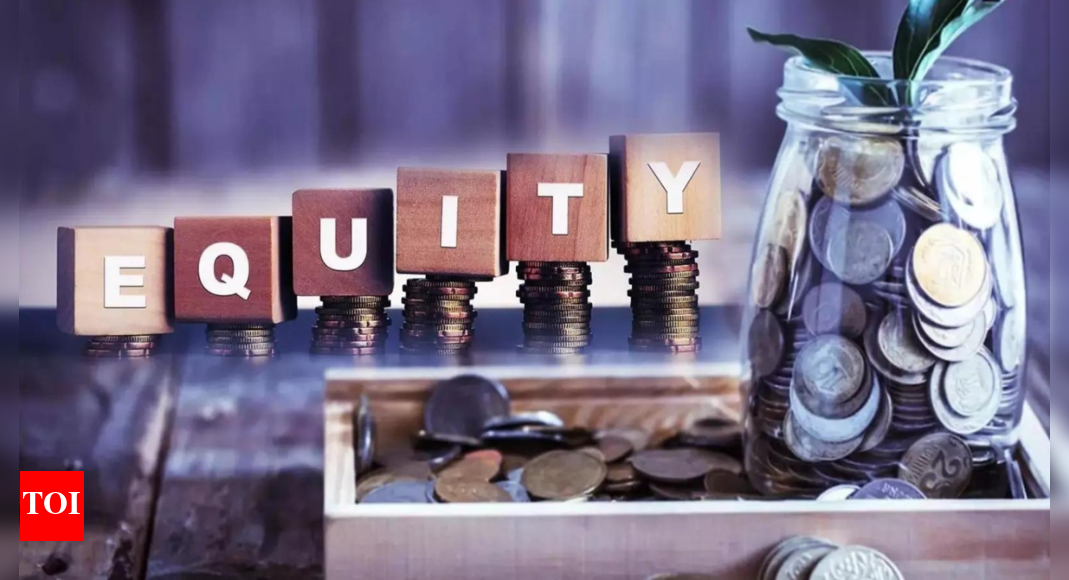 mutual-fund-trends:-equity-inflows-hit-record-rs-42,702-crore-in-july,-sectoral-funds-lead,-debt-sees-rs-1.06-lakh-crore-revival