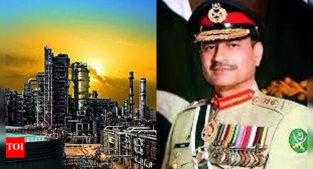 pakistan-army-chief-asim-munir-threatens-to-target-ril’s-jamnagar-refinery
