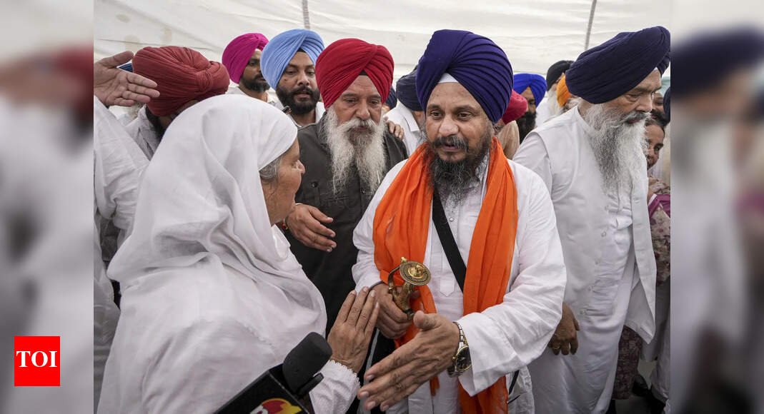 badal’s-rival-to-lead-reconstituted-sad,-to-retain-name,-symbol