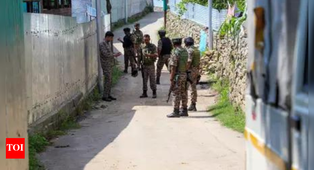 raids-at-jklf-chief’s-home-over-1990-murder-of-pandit-woman