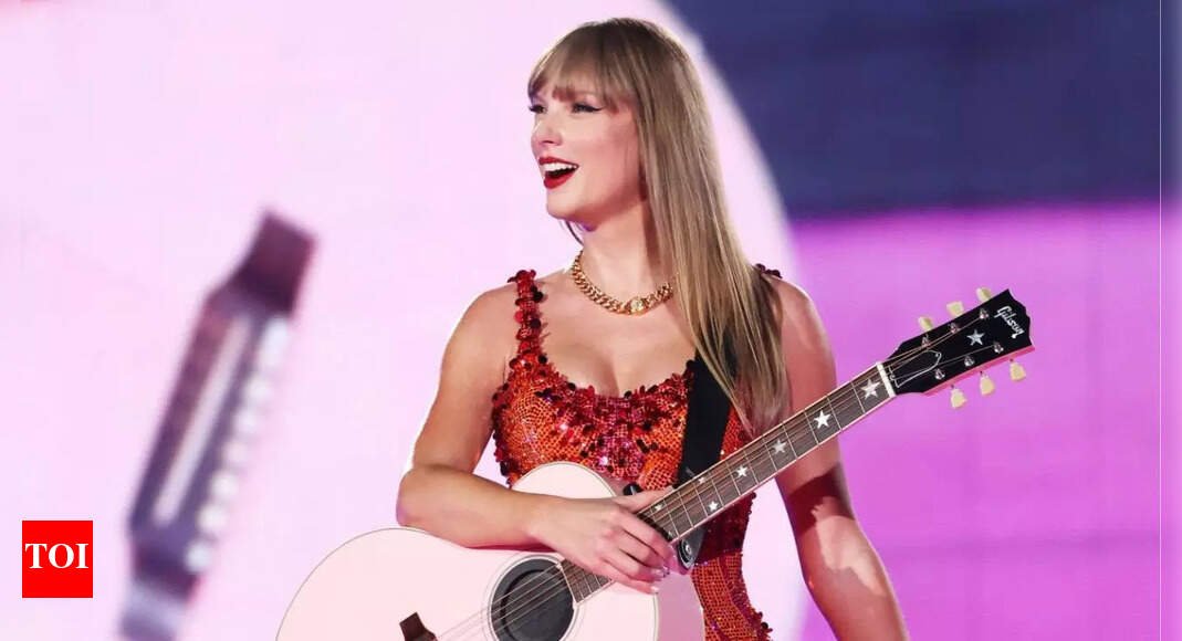 what-to-expect-from-taylor-swift’s-upcoming-album-‘the-life-of-a-showgirl’-after-her-flirty-travis-kelce-podcast-moment
