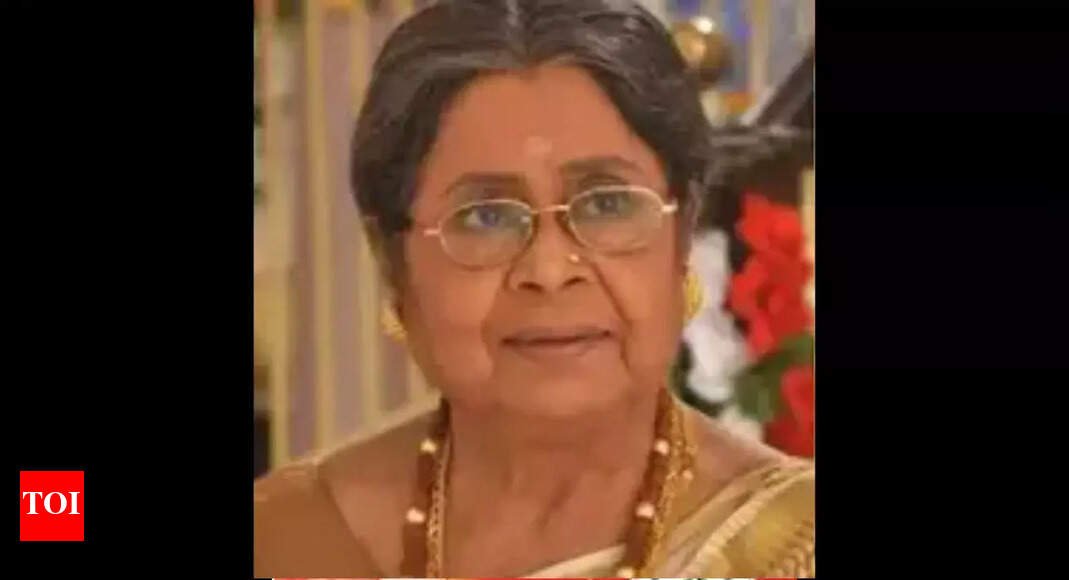 veteran-actor-basanti-chatterjee-passes-away-at-88;-was-battling-cancer-for-years