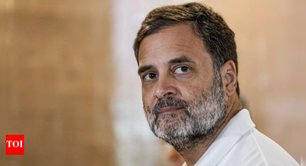 ‘history-must-not-…’:-rahul-says-‘may-face-harm’-in-savarkar-case;-cites-complainant’s-godse-link