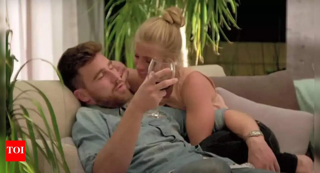 chiefs-teammates-couldn’t-stop-teasing-travis-kelce-over-his-reality-dating-show-days,-derrick-johnson-shares-hilarious-memory