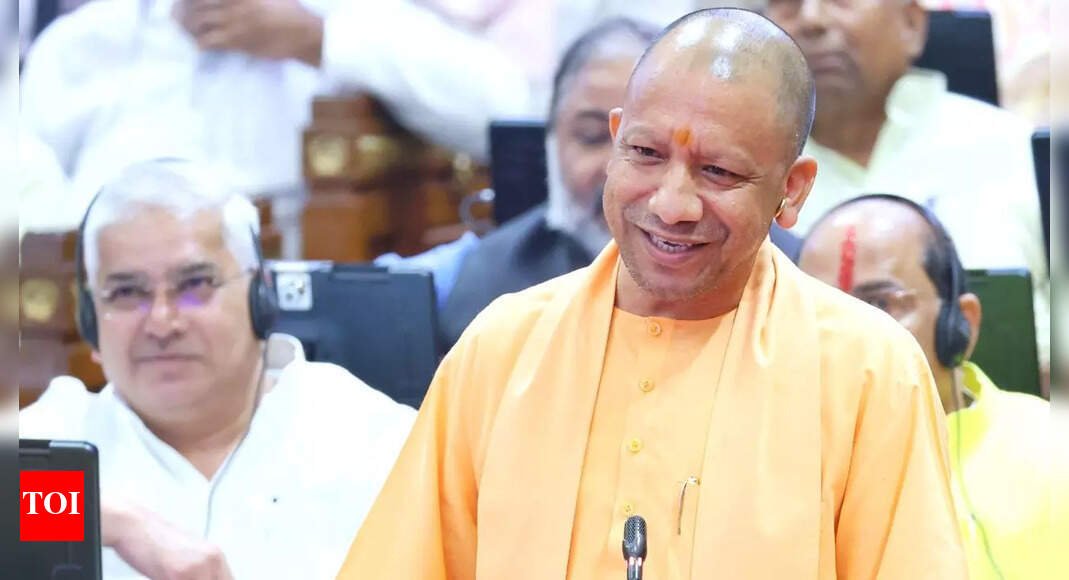 ‘samajwadi-party-is-like-a-frog-in-well’:-up-cm-yogi-adityanath-criticizes-party;-says-world-is-moving-ahead-but-they-remain-confined-to-themselves