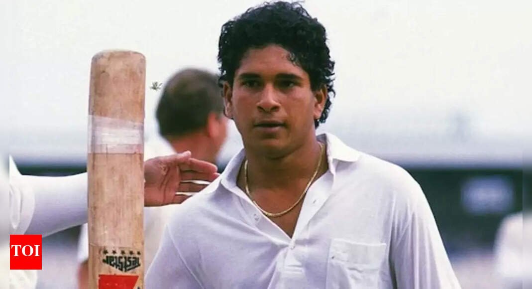 35-years-on!-remembering-17-year-old-sachin-tendulkar’s-first-of-100-international-centuries