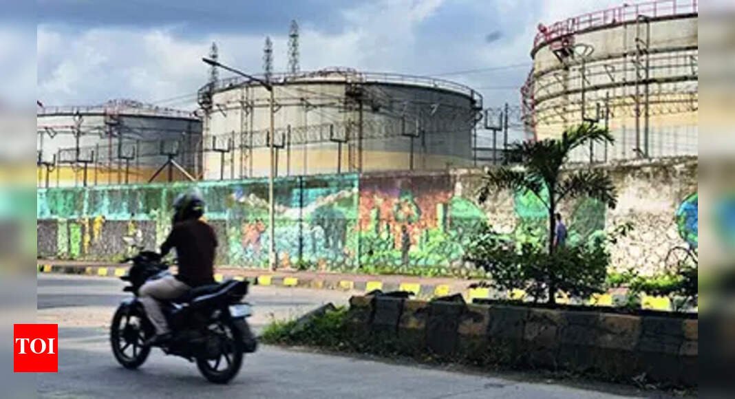 discounts-dip-but-russian-crude-keeps-flowing-to-india:-ioc-says-purchase-based-on-economics