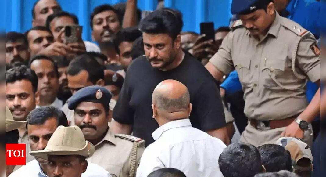 renukaswamy-murder-case:-sc-cancels-actor-darshan’s-bail,-says-high-court-order-was-perverse
