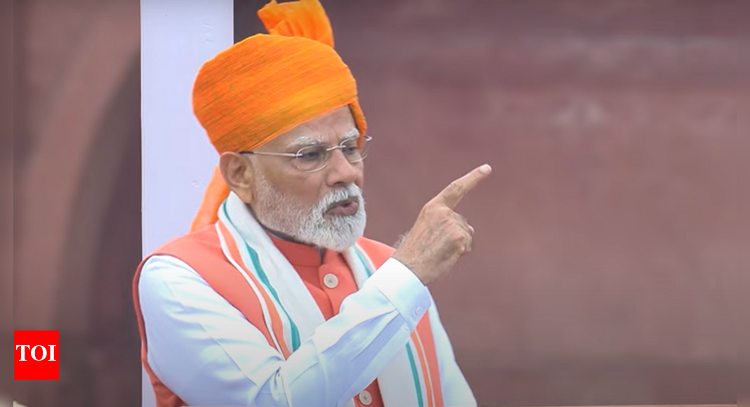 ‘daam-kam,-dum-zyada’:-pm-modi’s-strong-pitch-amid-tariff-war-on-i-day