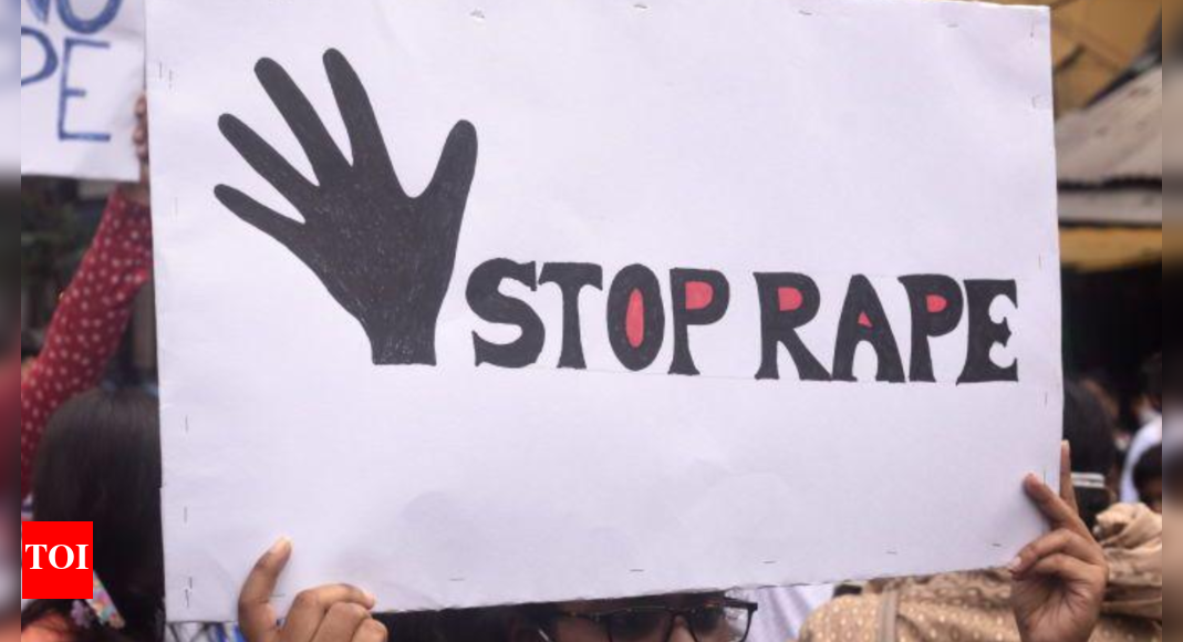 mp-principal-booked-for-molesting;-hugged-class-7-girl-to-‘relieve-depression’