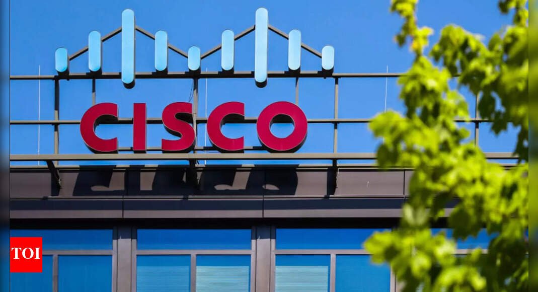 cisco-ceo:-i-don’t-use-ai-to-cut-jobs,-i-just-want-our-engineers-to-…